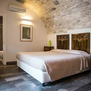 Dell'orologio Guest house